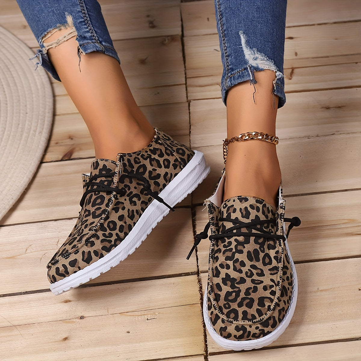 Women's Low Top Canvas Shoes, Casual Leopard Print Slip On Loafers, Lightweight Flat Walking Sneakers